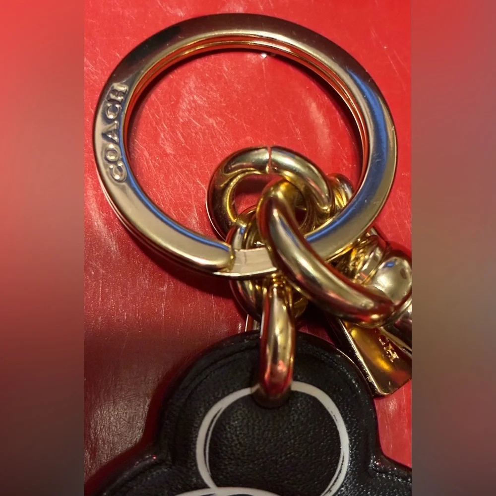 COACH DISNEY Supple Leather Minnie Mouse Bag Purse Charm Keychain NEW NIB NWT - Picture 11 of 14